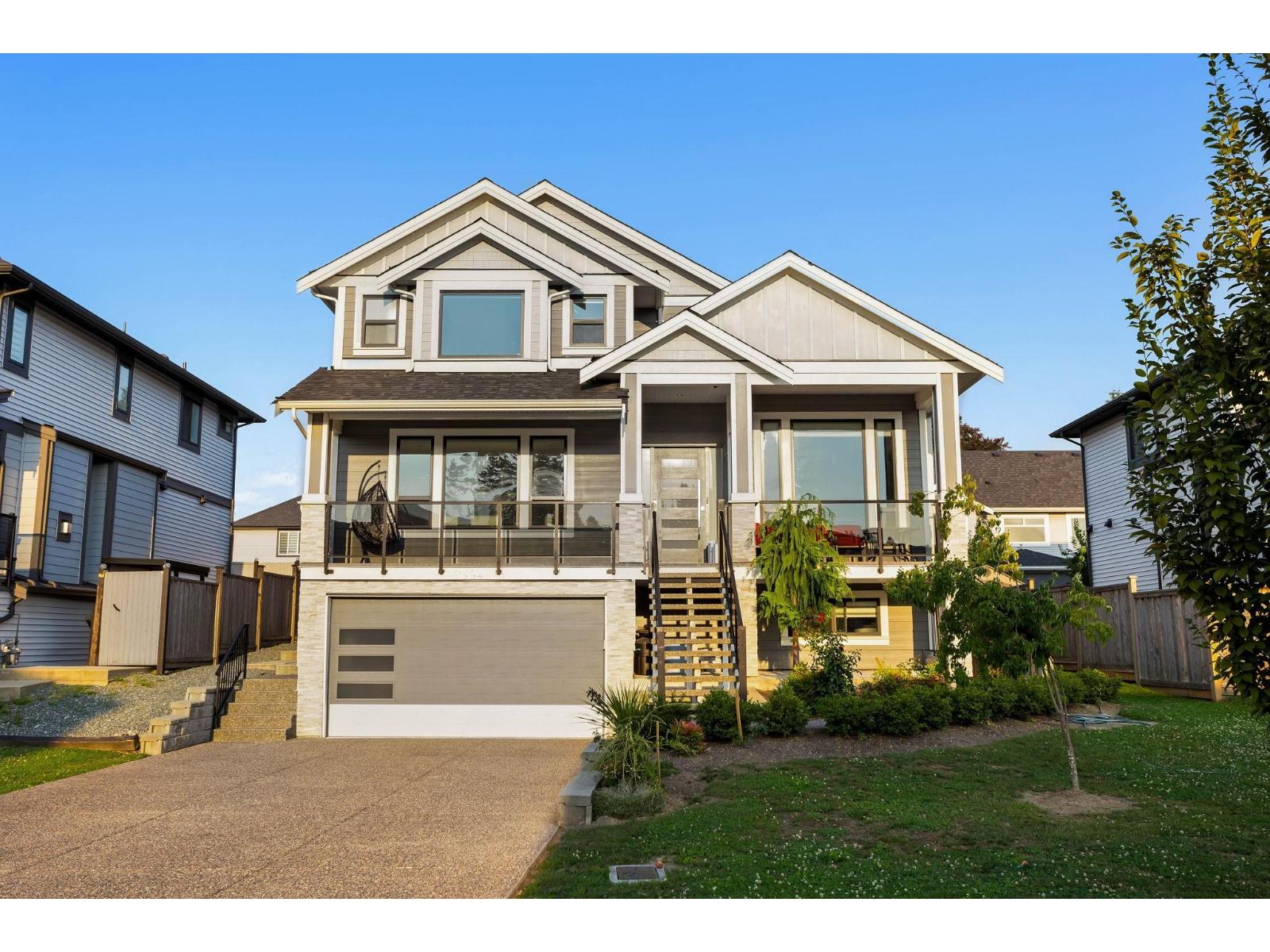 8394 Mctaggart St, Mission, BC V2V 0G3