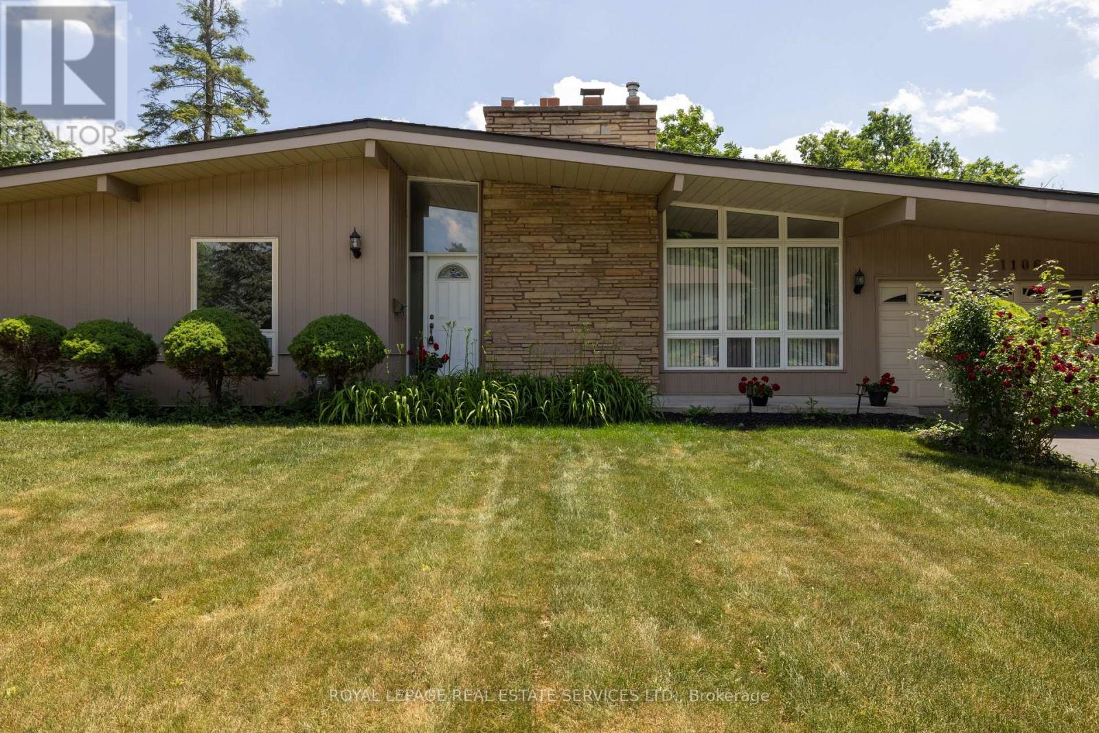 1106 Falgarwood Dr, Oakville, ON L6H 1N9