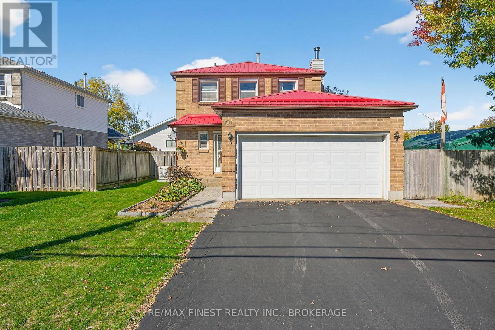 231 Church St, Greater Napanee, ON K7R 1C5