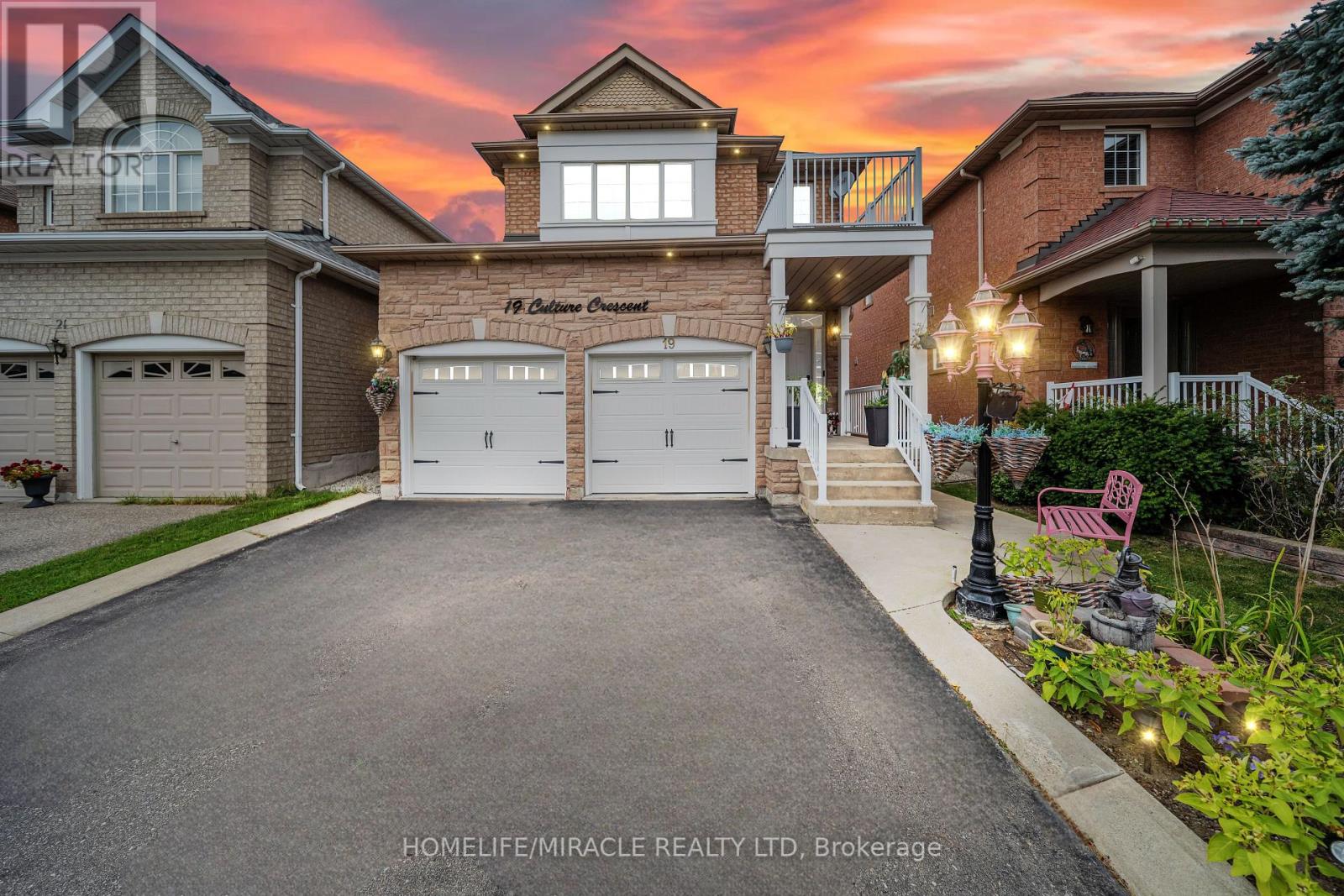 19 Culture Cres, Brampton, ON L6X 4V4