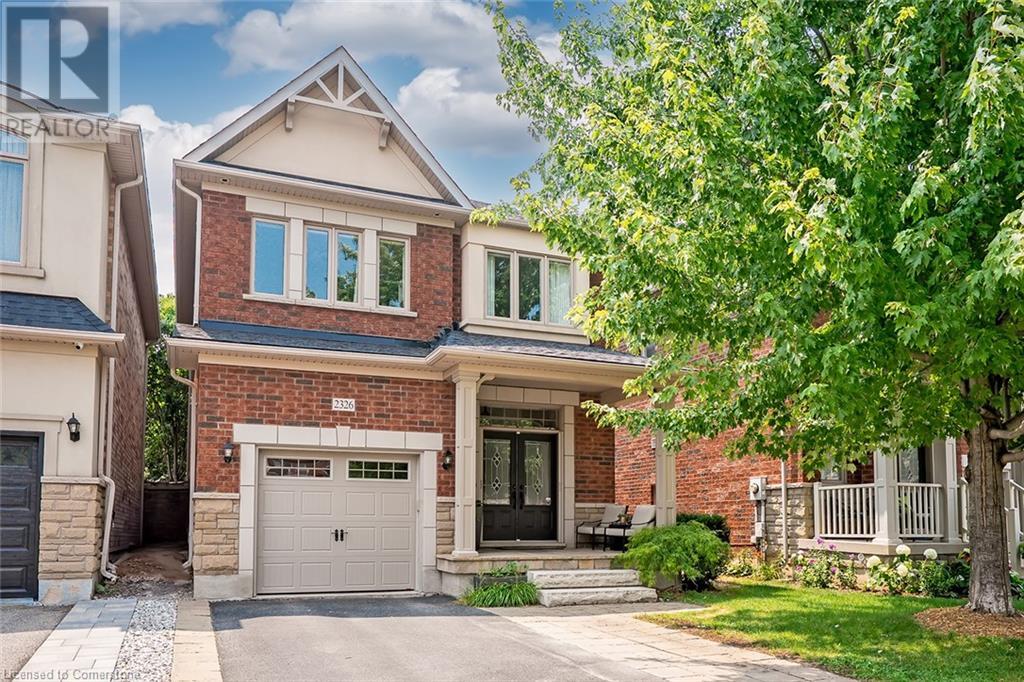 2326 Kwinter Rd, Oakville, ON L6M 0H3