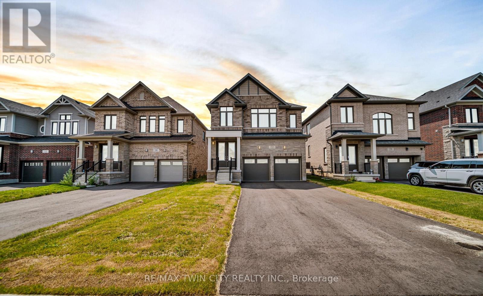 22 Prince Philip Blvd, North Dumfries, ON N0B 1E0