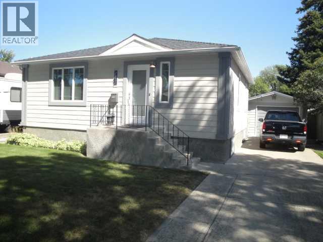 947 20 Street South, Lethbridge, AB T1J 3K1