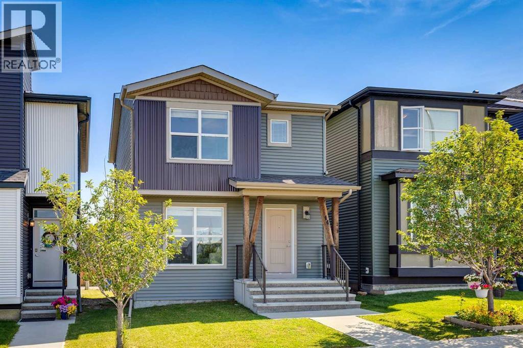 44 Howse Dr NE, Calgary, AB T3P 0V4