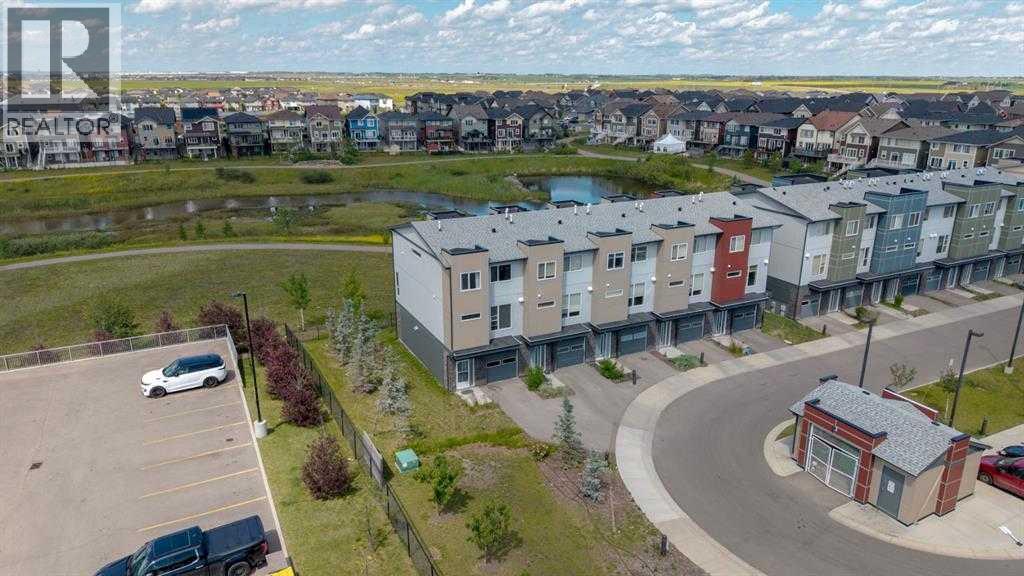 70 Saddlestone Drive Ne Unit 301, Calgary, AB T3J 0W4