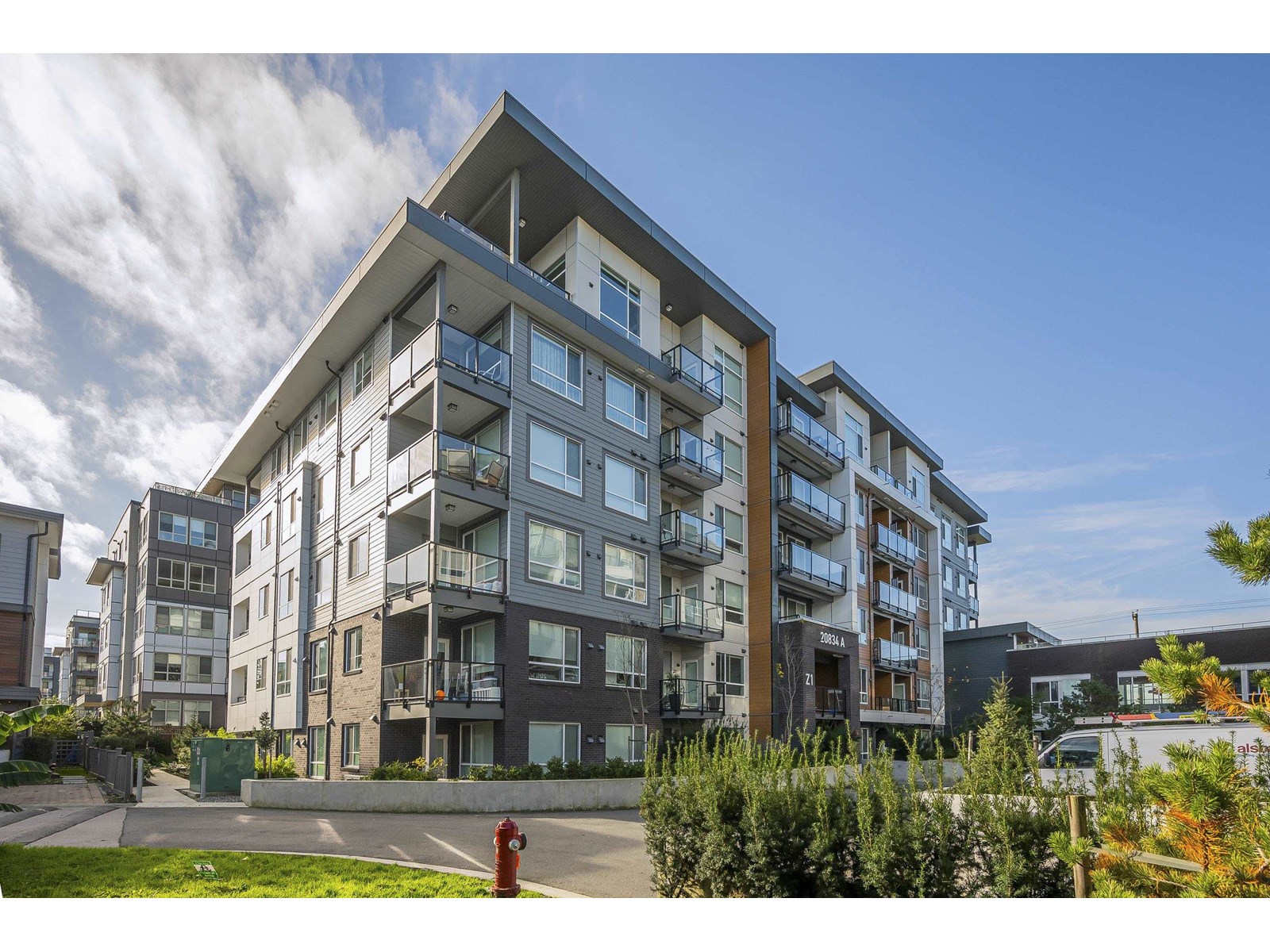 20834 80 Ave A622, Langley, BC V2Y 3M5