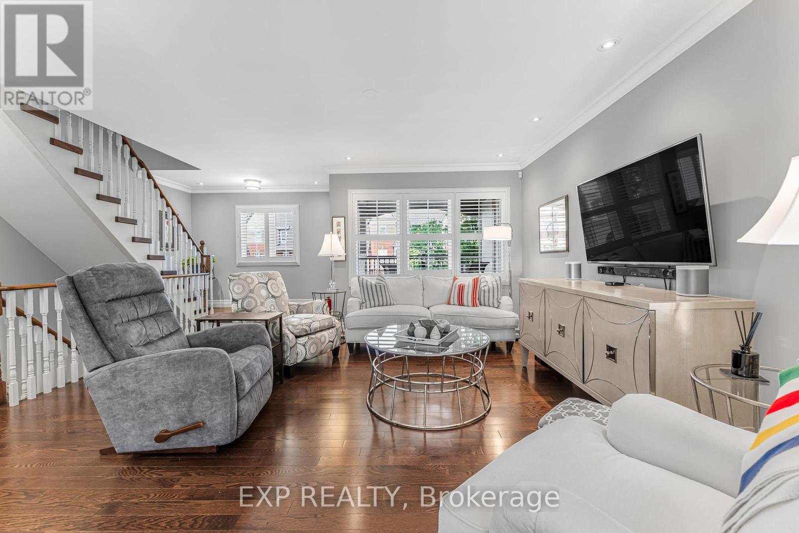 9 2361 Parkhaven Blvd, Oakville, ON L6H 7S7