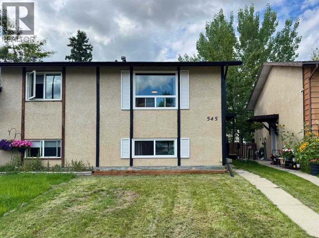 545 Columbia Blvd W, Lethbridge, AB T1K 5N4
