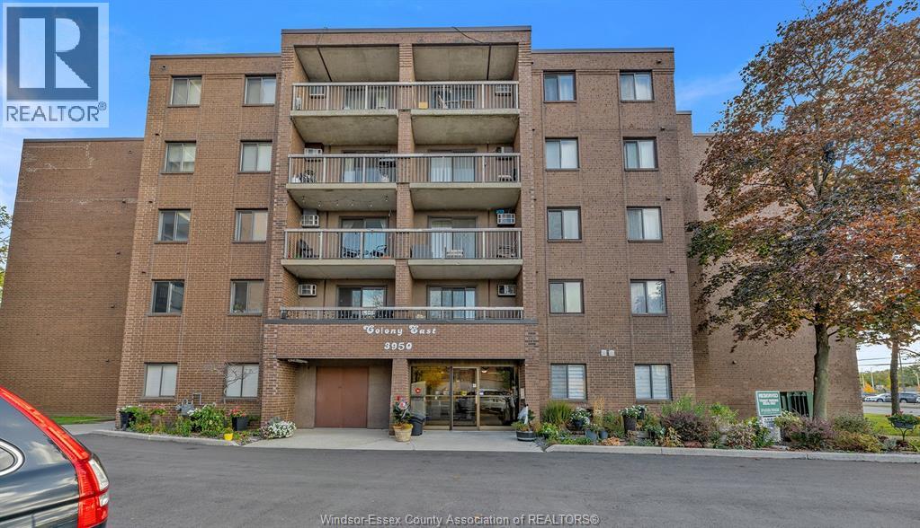3950 Wyandotte Street East Unit 406, Windsor, ON N8Y 1G5