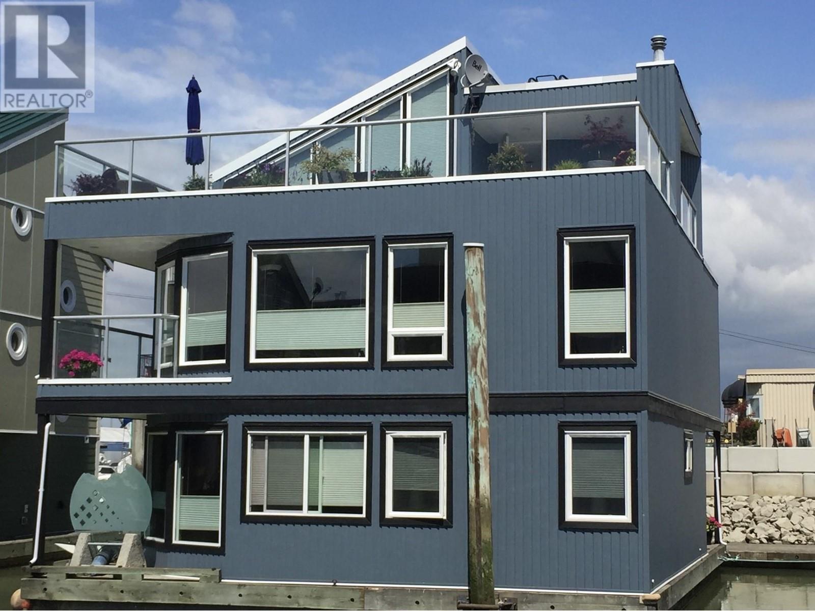 3459 W River Road Unit 11, Delta, BC V4K 4Y6
