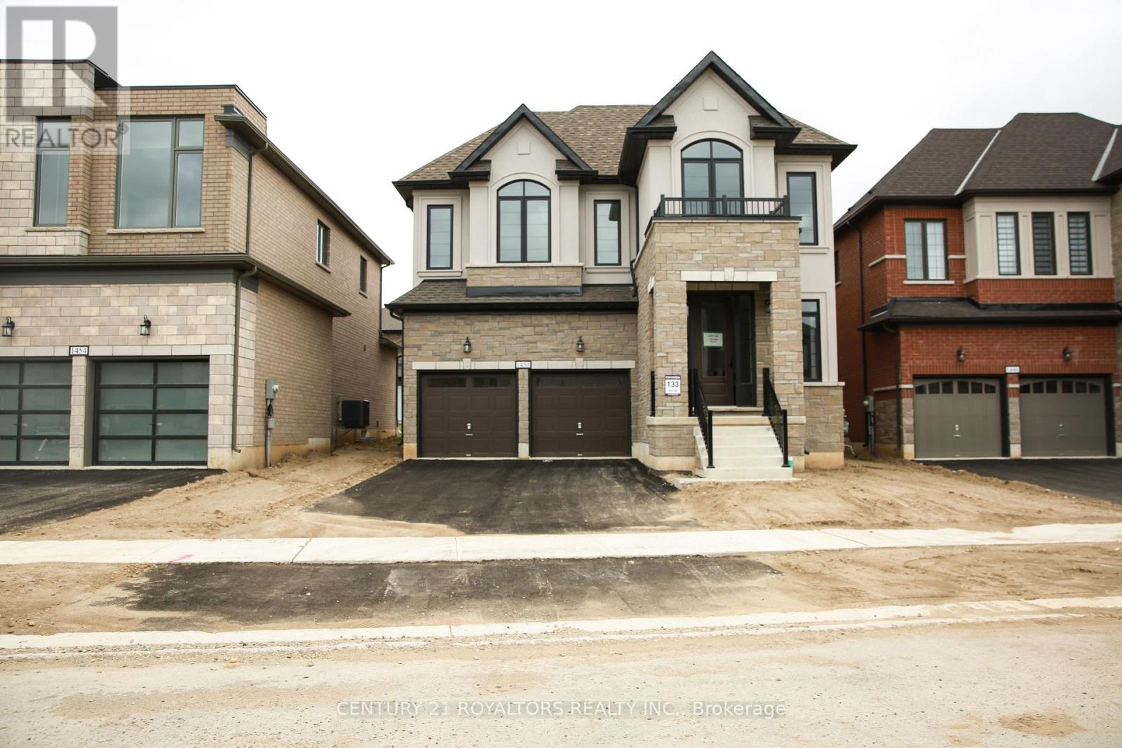 1450 Upper Thames Dr, Woodstock Woodstock - North, ON N4T 0P9