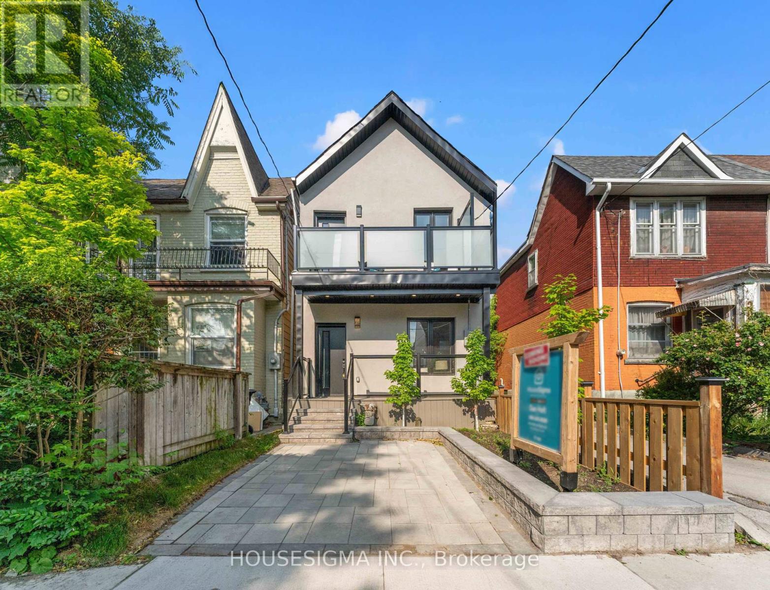 204 Franklin Ave, Toronto Dovercourt-wallace Emerson-junction, ON M6P 3Z3