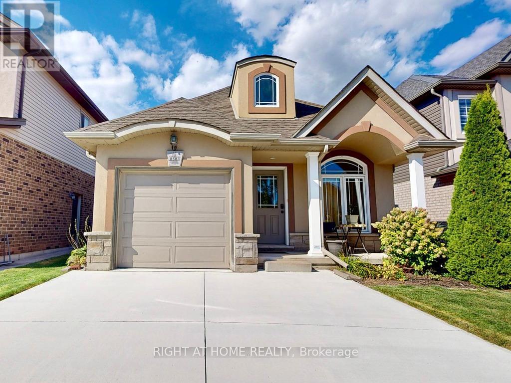 8583 Jennifer Cres, Niagara Falls, ON L2H 1H4