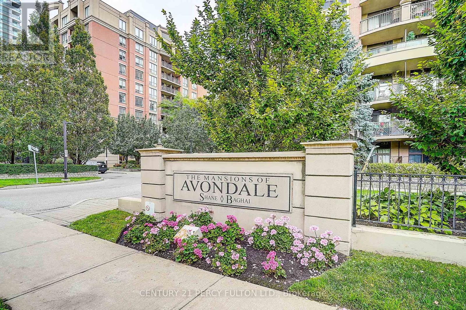 503 51 Harrison Garden Blvd, Toronto, ON M2N 7G4