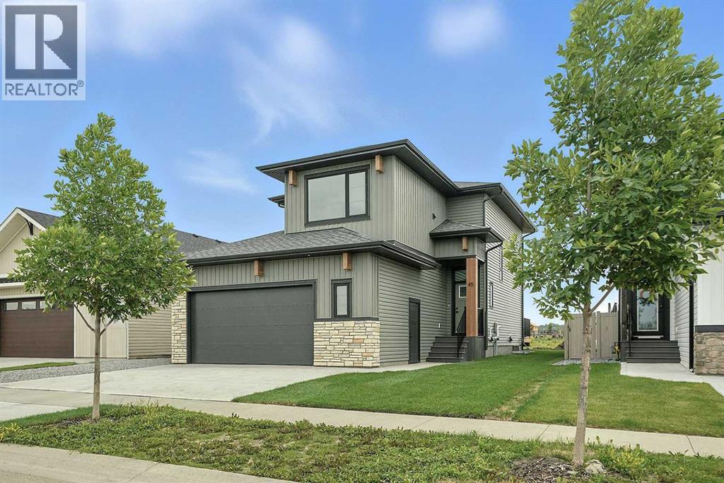 45 Thorkman Ave, Red Deer, AB T4P 0Y8