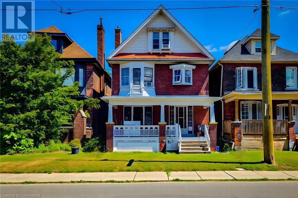29 Carrick Ave, Hamilton, ON L8M 2W2