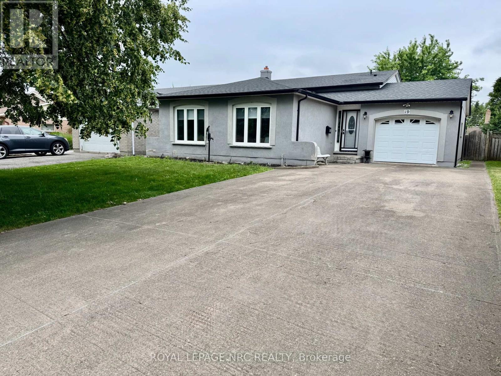 10 Cornwell Cir, St. Catharines Ridley, ON L2S 3C5