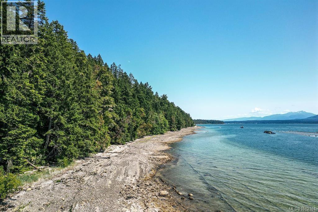 Lt 7 Glen Ghorm Rd, Denman Island, BC V0R 1T0