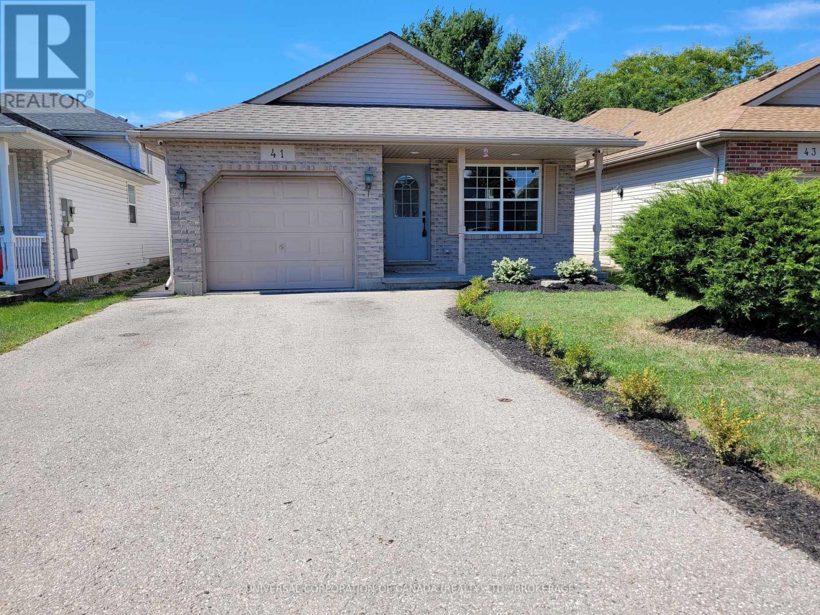 41 Peach St, Tillsonburg, ON N4G 5N6