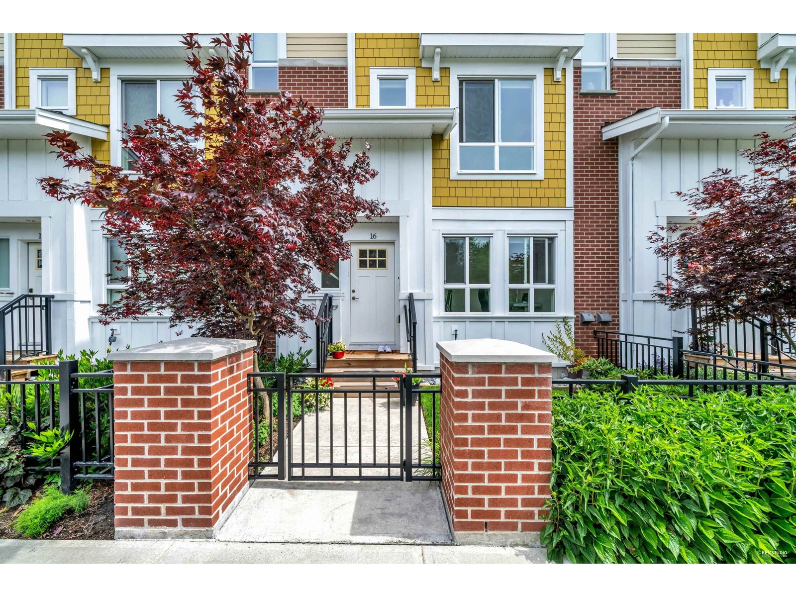 16561 17a Avenue Unit 16, Surrey, BC V3Z 1J3