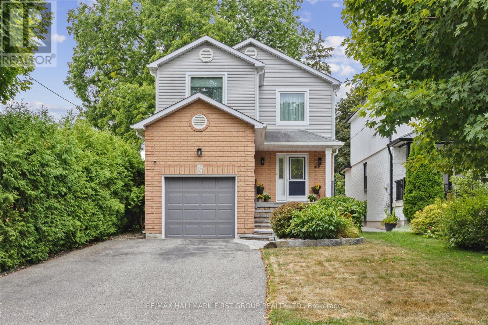 412 Athol St, Whitby, ON L1N 3Z6