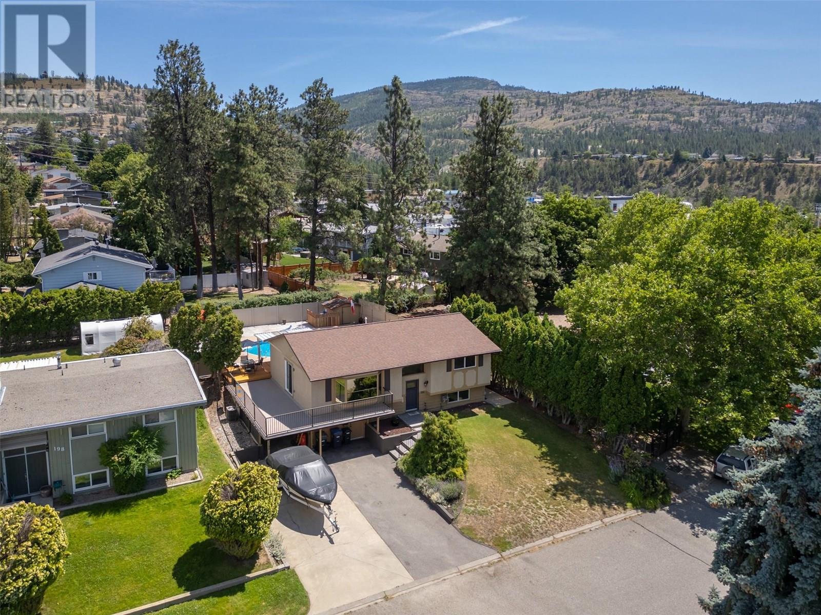 186 Dunant Cres, Penticton, BC V2A 3G2