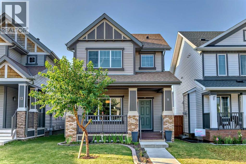9 Copperpond Ave SE, Calgary, AB T2Z 5B5