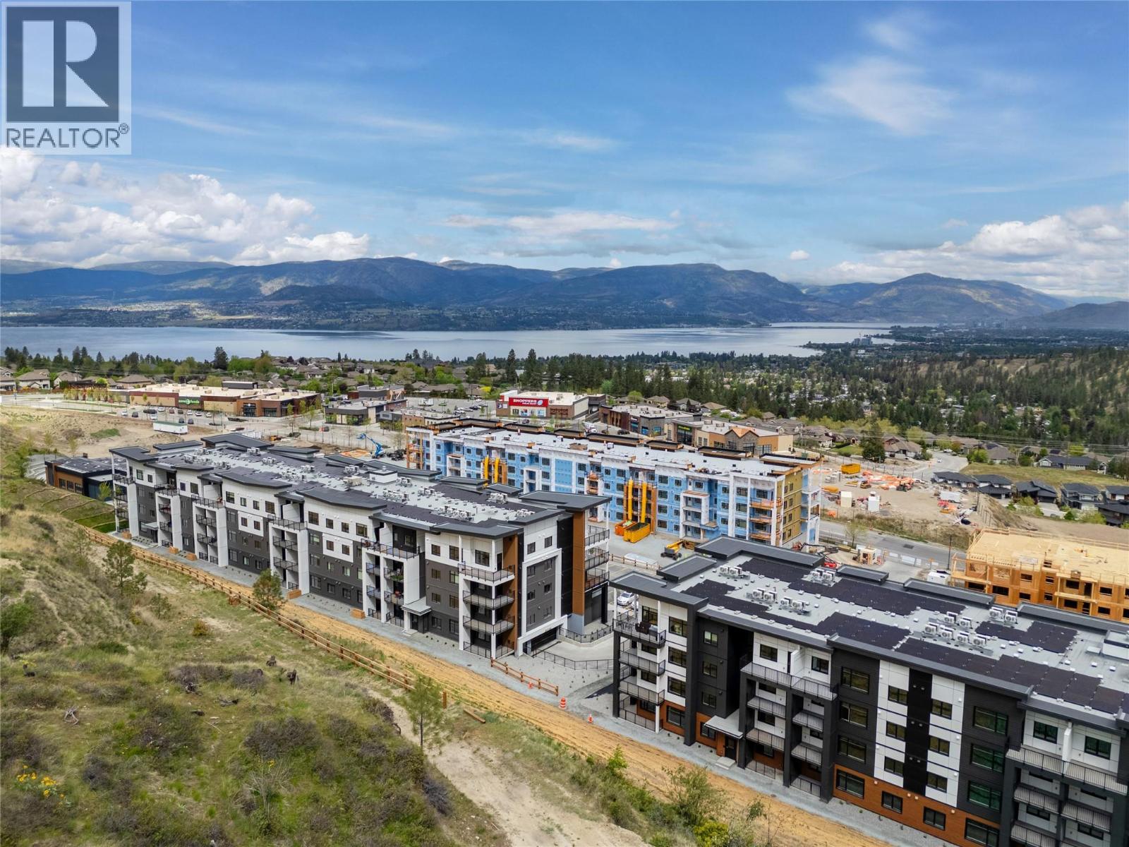 1057 Frost Road Unit 218, Kelowna, BC V1W 0G7