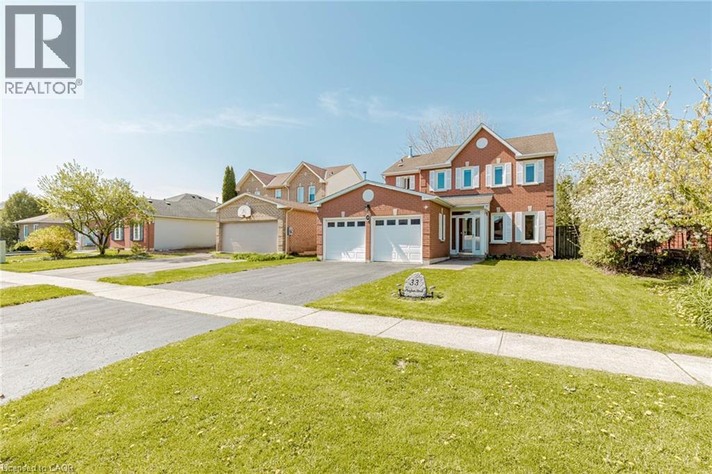 33 Meaghan St, Hamilton, ON L0R 2H5