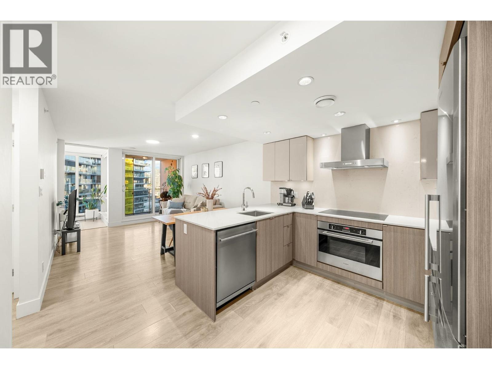 1788 Columbia Street Unit 1201, Vancouver, BC V5Y 0L7