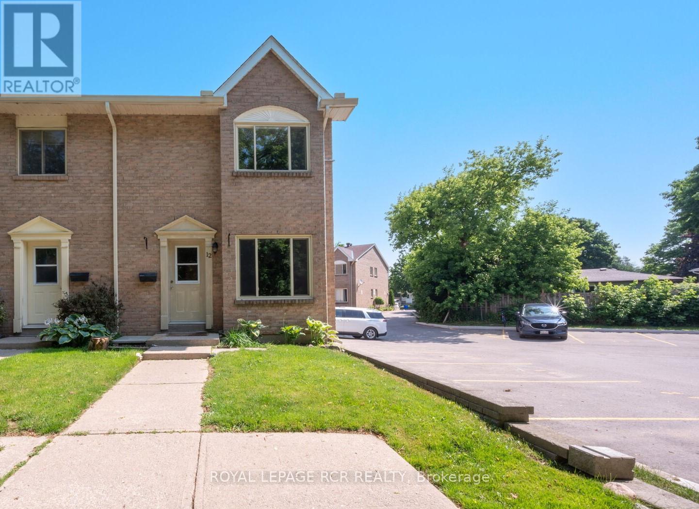 12 4 Cedar Dr, Orangeville, ON L9W 2X6