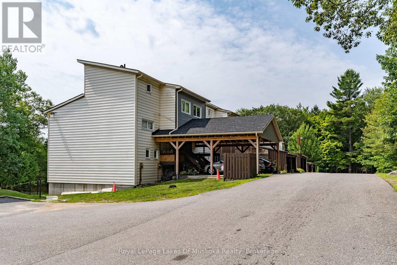 11 26 Herman Ave, Huntsville, ON P1H 1J7