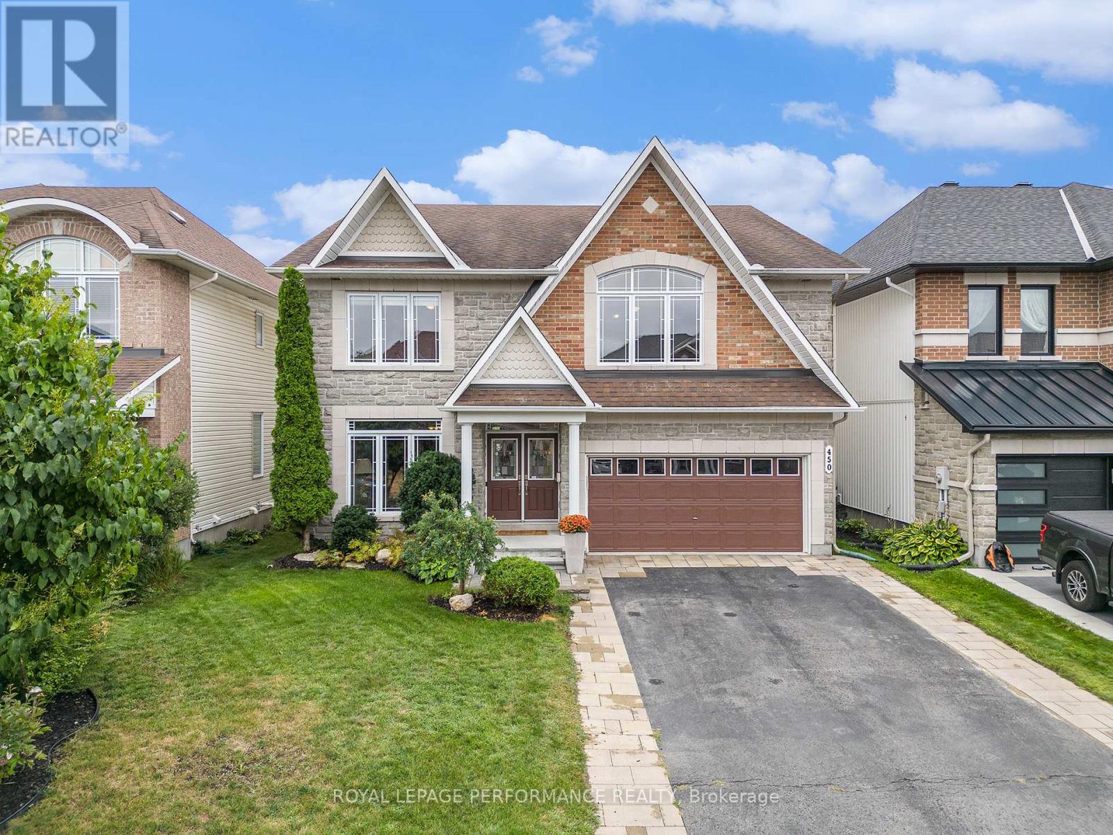 450 Frank Cauley Way, Ottawa, ON K4A 0L5
