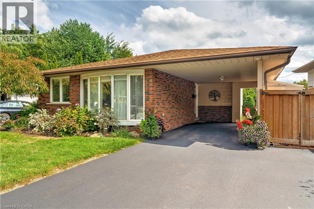 3500 Rockwood Dr, Burlington, ON L7N 2R3