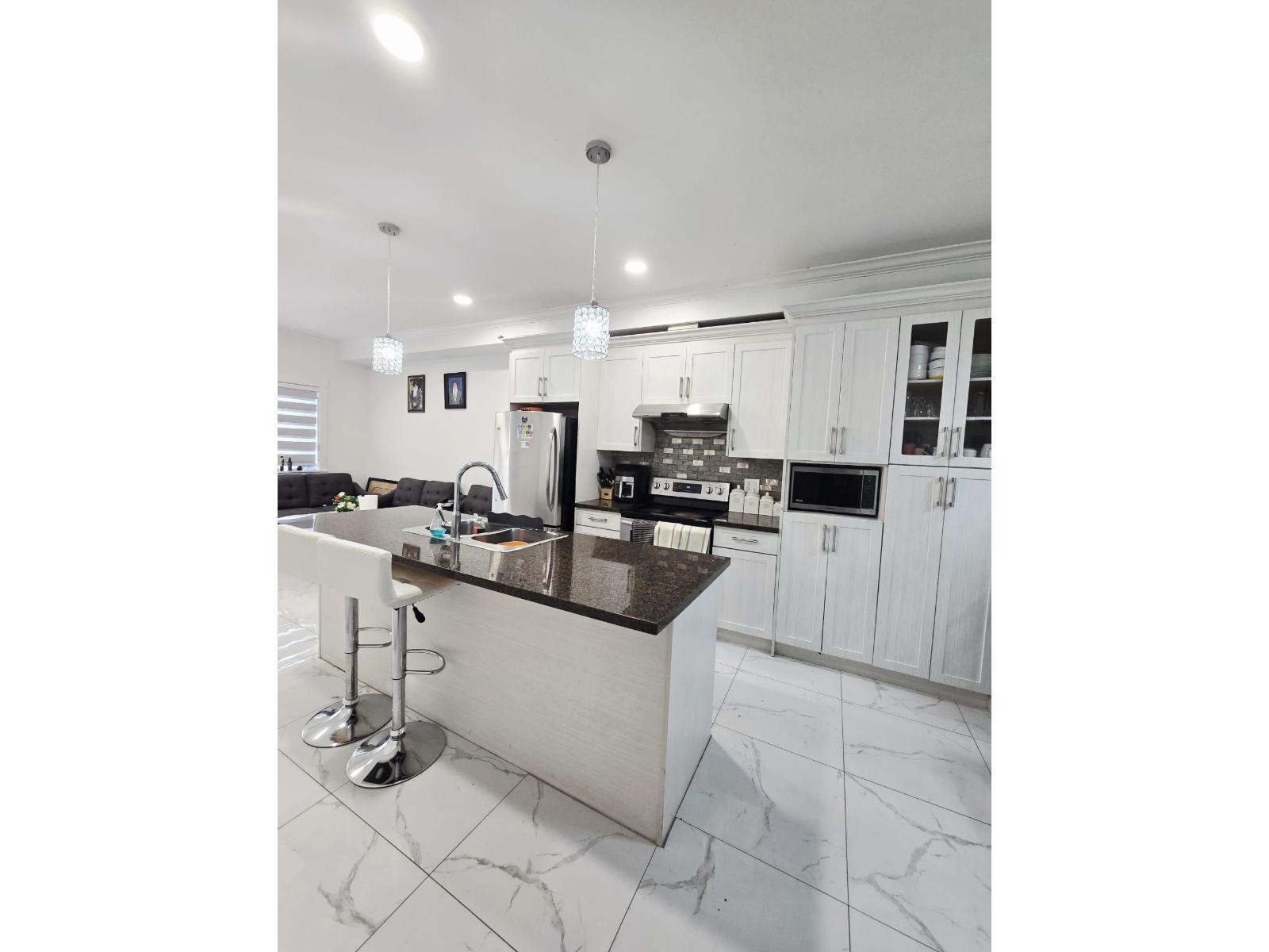 9405 121 Street Unit 73, Surrey, BC V3V 0A9