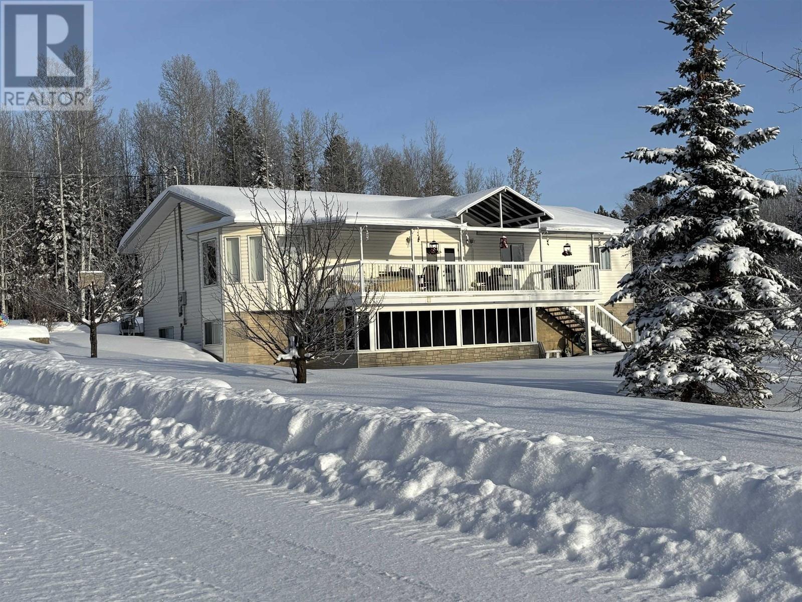 3 Pebble Dr, Fort Nelson, BC V0C 1R0