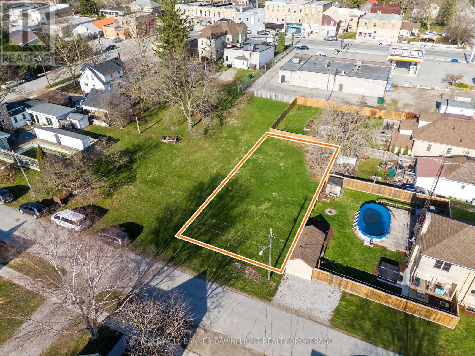 257 Pearl St, North Middlesex, ON N0M 2K0