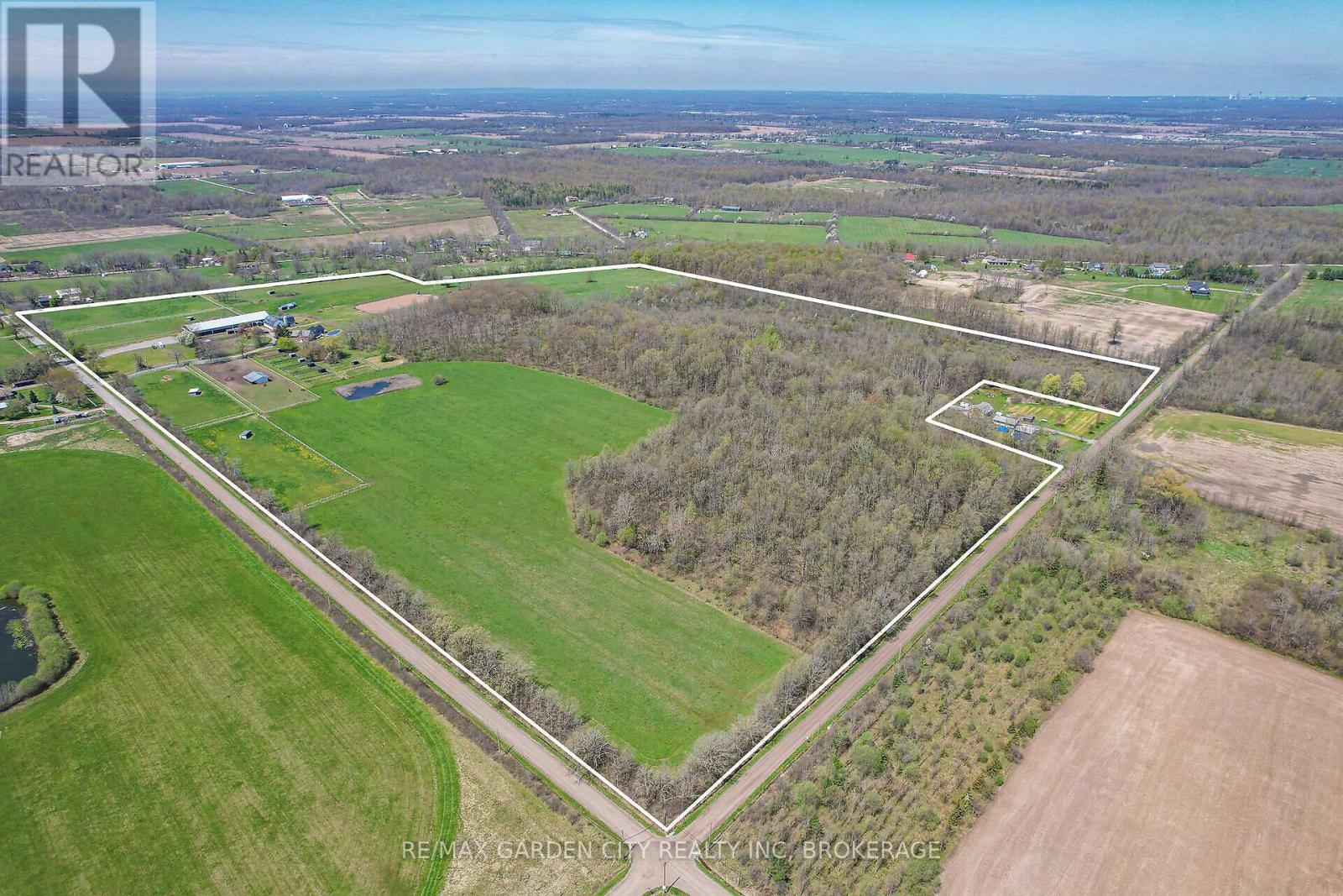 3200 Bertie Rd, Fort Erie, ON L0S 1N0