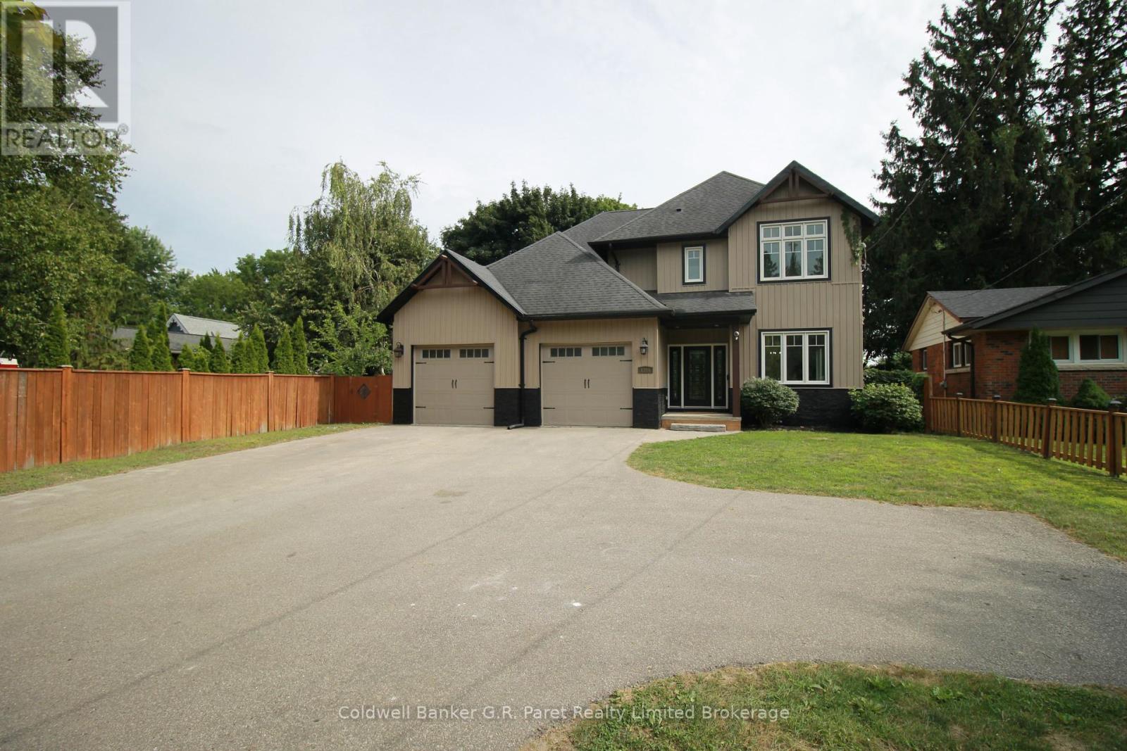 138 Victoria St #a, Norfolk Simcoe, ON N3Y 1L8