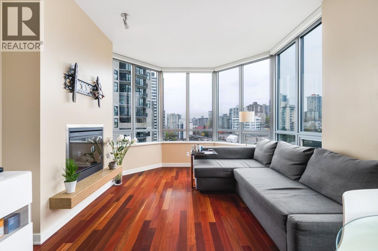 1005 Beach Avenue Unit 1206, Vancouver, BC V6E 3W2