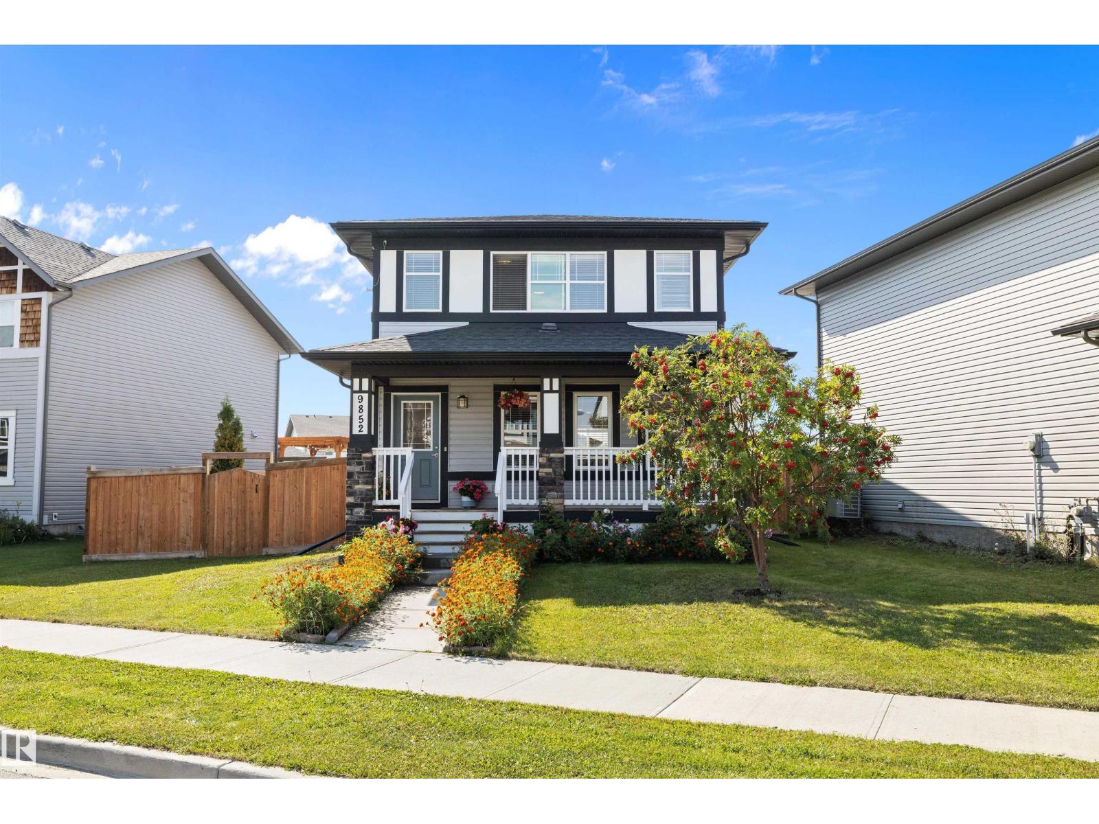 217 St Nw Unit 9852, Edmonton, AB T5T 4T7