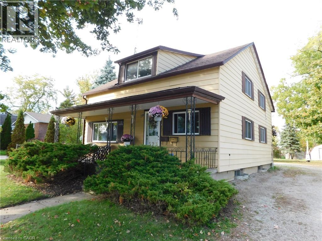 523 E Broad St E St E, Dunnville, ON N1A 1G7