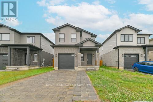 3902 Auckland Ave W, London South South W, ON N6L 0J3