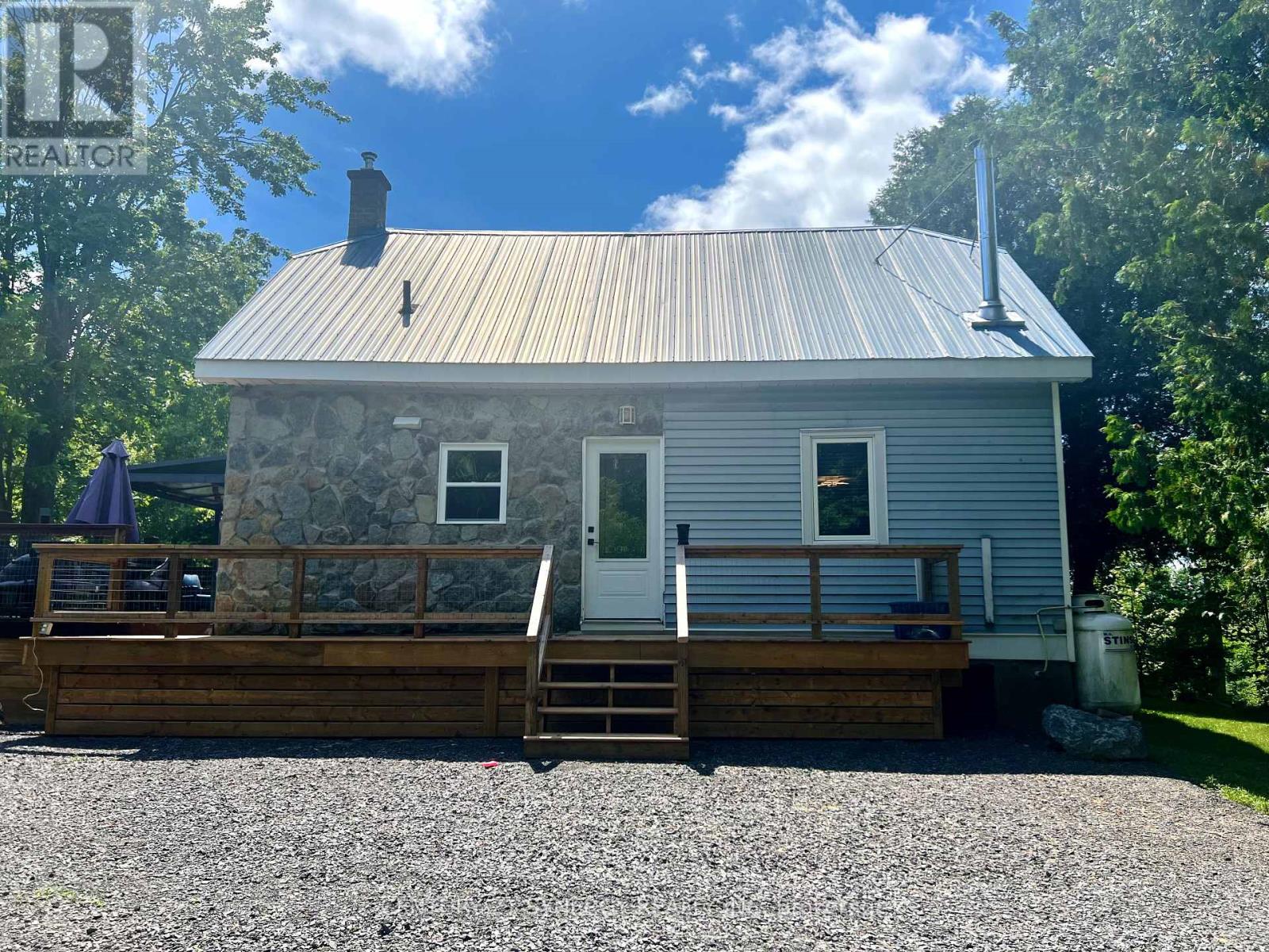 5230 Thunder Rd, Ottawa, ON K0A 1K0