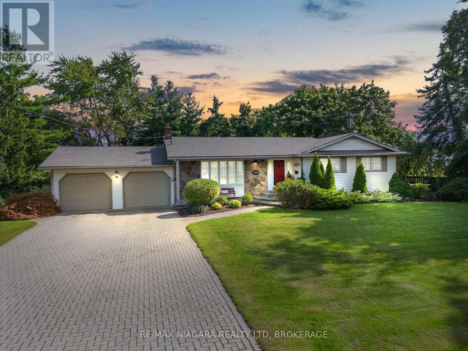2270 Seventh Louth St, St. Catharines, ON L2R 6P7