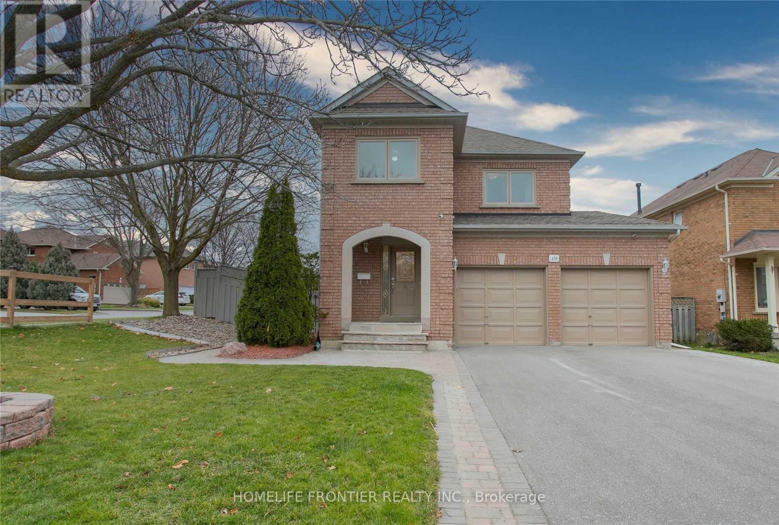 479 Blackstock Rd, Newmarket, ON L3Y 8H6
