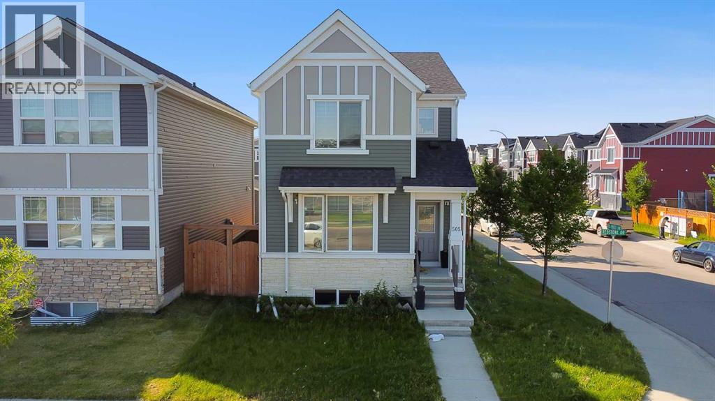 505 Redstone Dr NE, Calgary, AB T3N 0R2