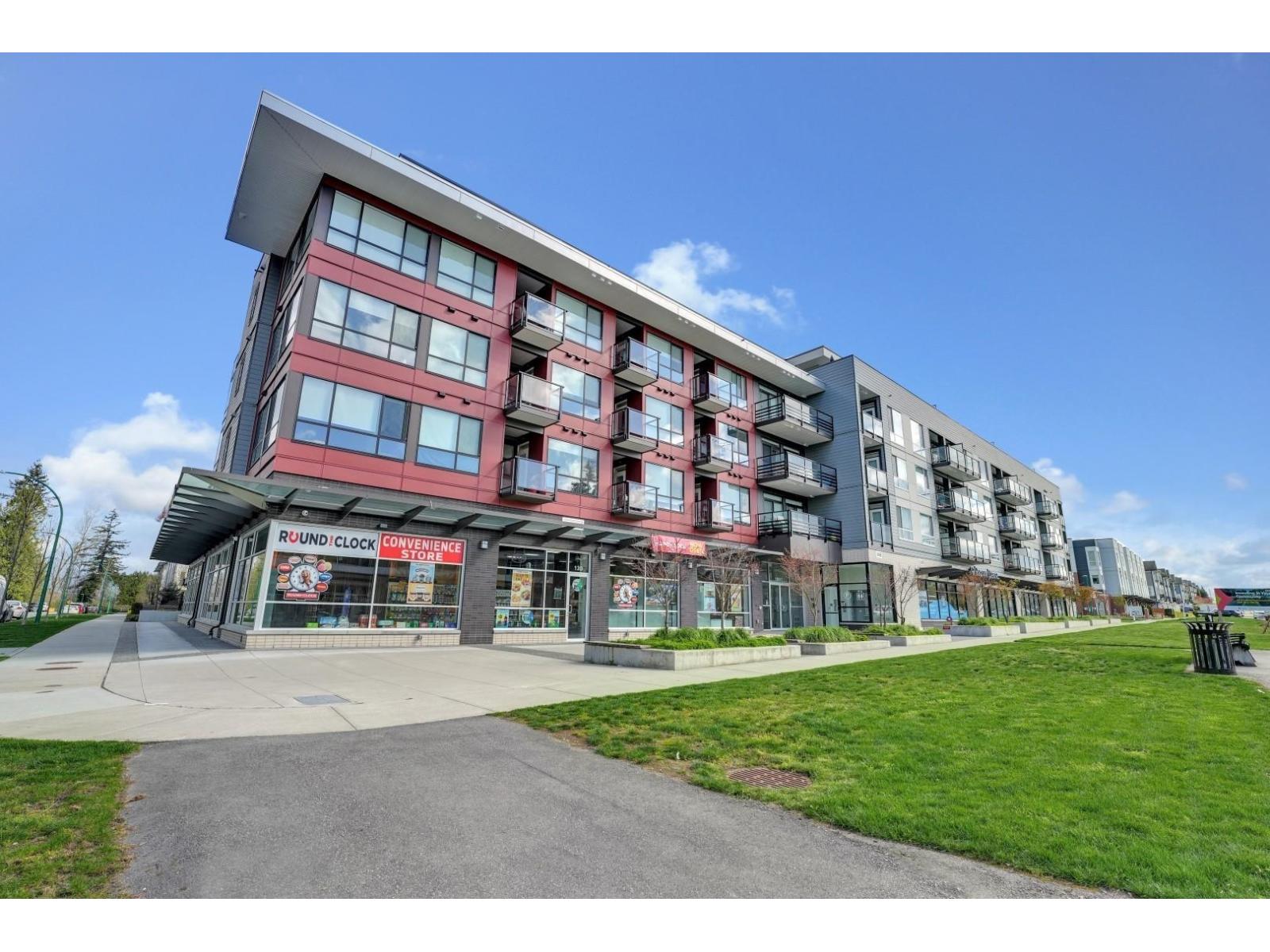 18811 72 Avenue Unit 305, Surrey, BC V4N 1M9
