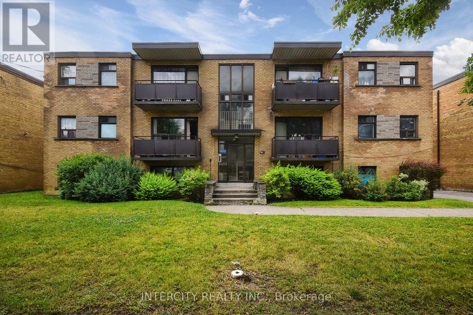 415 Wilson Ave, Toronto Clanton Park, ON M3H 1T4