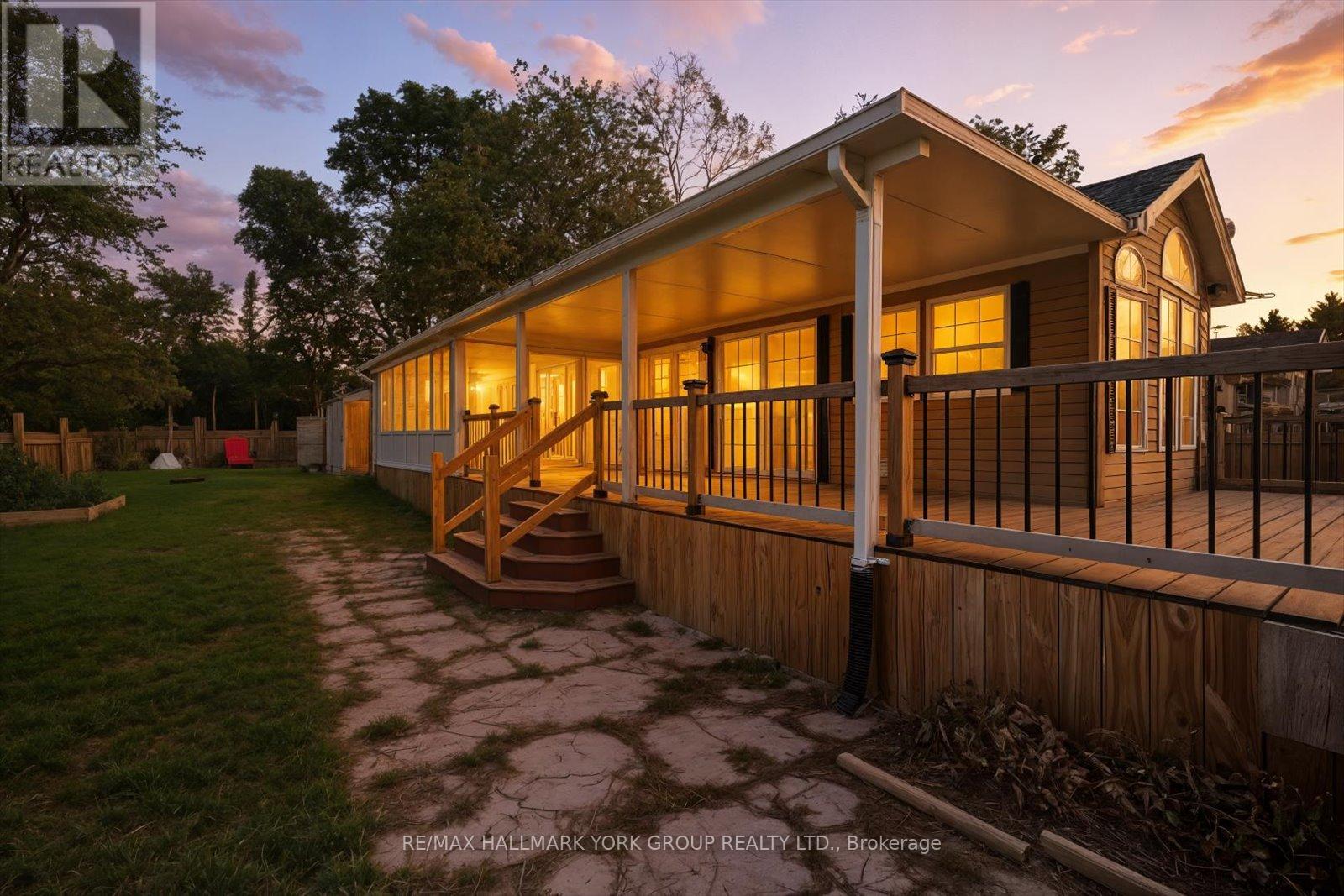 21469 Ontario 48 Hwy #3, East Gwillimbury, ON L0G 1M0